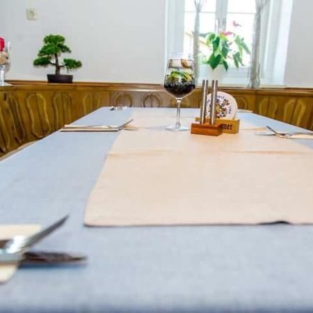 Taverna Unik Saaldorf Ngoại thất bức ảnh
