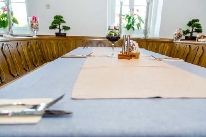 Taverna Unik Saaldorf Ngoại thất bức ảnh